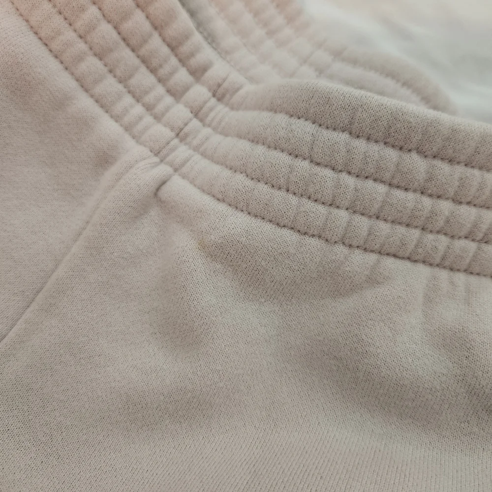 Aritzia TNA Cream Athletic Shorts